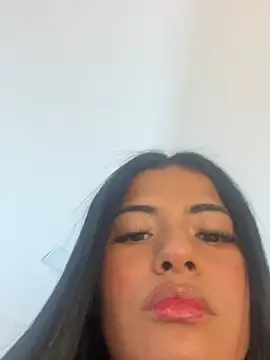 Lilith_rousee Obrolan Langsung XXX