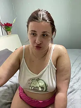 צ'אט XXX בשידור חי של AureTease