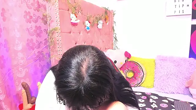 Chat +18 de LillyCandy ao vivo