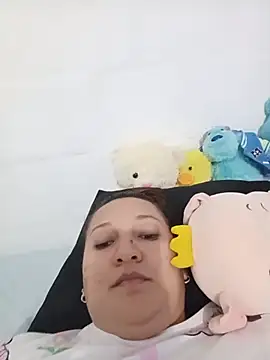 Honey-Hips' Live XXX Chat
