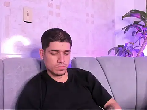 leandro_coper Live XXX-chat
