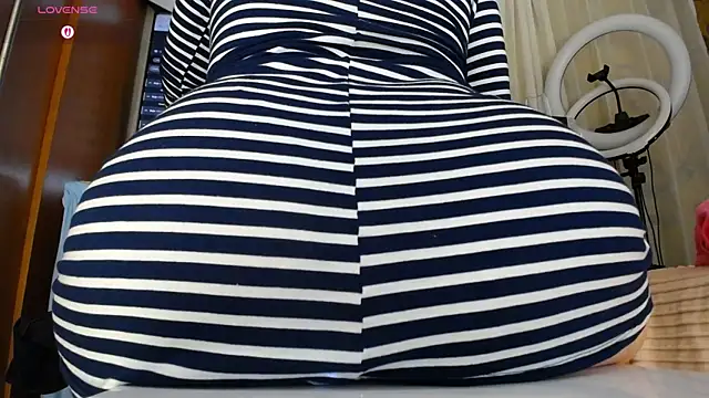 Chat +18 de Sahory__ ao vivo