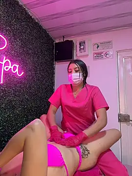Sara_fun élő XXX-chatje