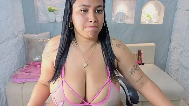 pamela_tx's Live XXX Chat