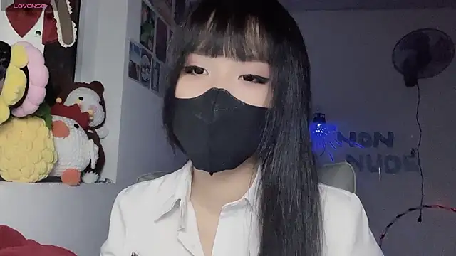 Živý XXX chat Tieu-May