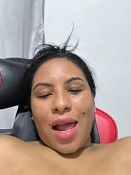 Živý XXX chat Francesca_ferrari