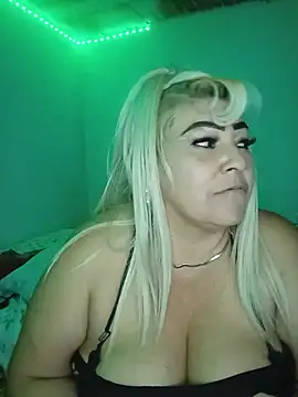 Chat XXX en directo de BonniAdams