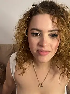 doslatinos' Live XXX Chat