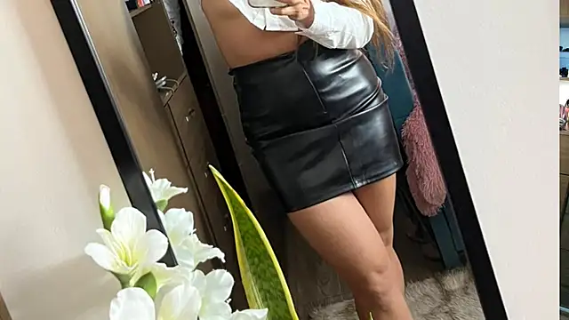 valeria_teiku's Live XXX Chat