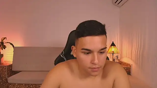 DAMIAN_VIPER – Naživo XXX chat