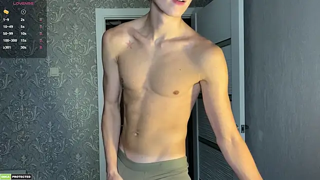 yyyyesssbb webcam show