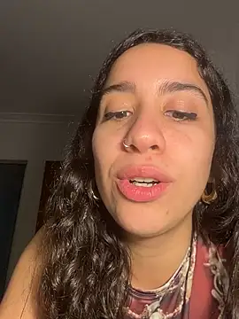 Souphicherry's Live XXX Chat