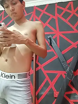 Limitless_boy লাইভ XXX চ্যাট