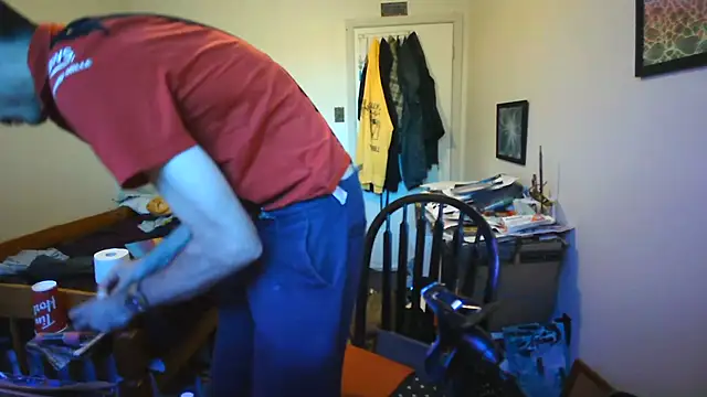 JohnnyMoves XXX чат на живо
