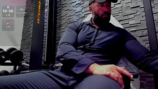 Czat XXX na żywo – David_Big_Daddy
