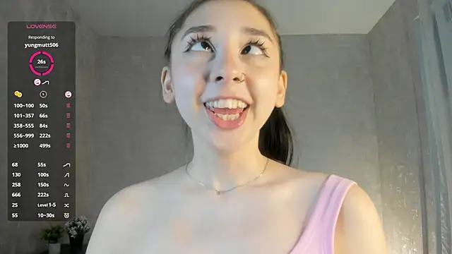 Sssonya 网络视讯表演