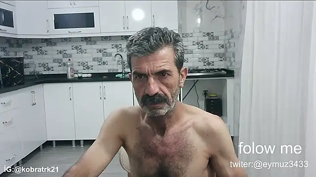 kobratrk21's Live XXX Chat