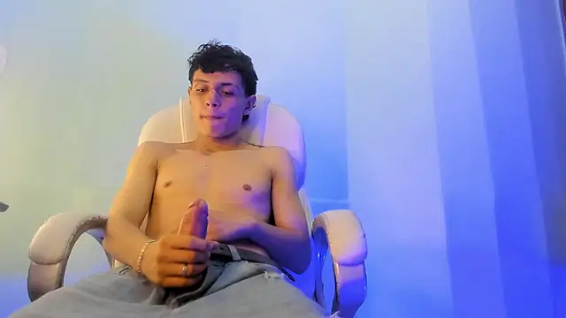 XXX chat uživo modela Hydan_
