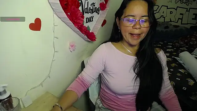 Miss__kendra_'s Live XXX Chat