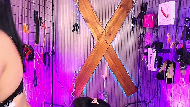 ani_slave_bdsm's Live XXX Chat