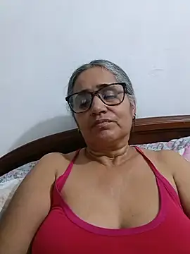 Chat +18 de _candi ao vivo