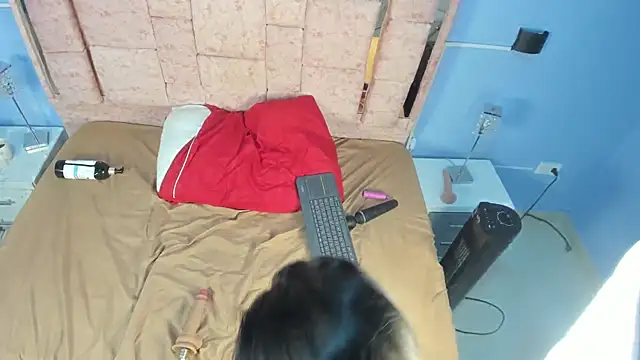 Chat XXX en directo de aura_verde