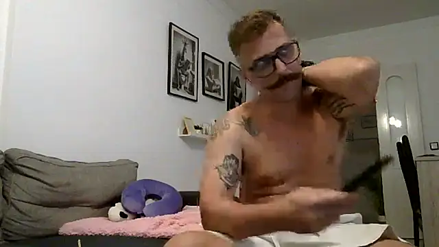 yanick931 Live XXX-Chat