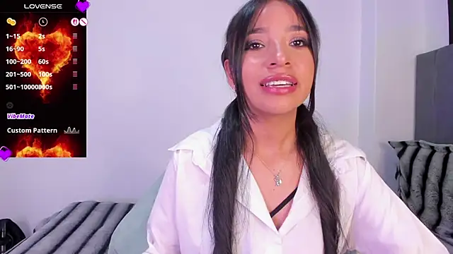 lillielover16's Live XXX Chat