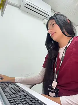 Chat XXX ao vivo de Mia_Alanna