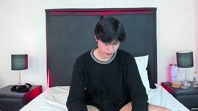 Онлайн чат XXX ColtonRyann
