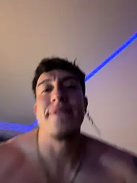 strongboy_ – Naživo XXX chat