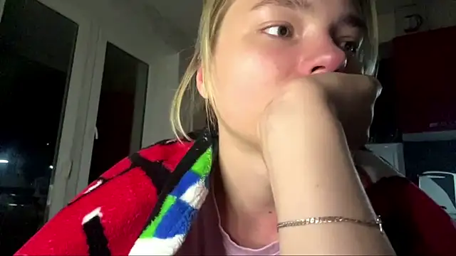 KimberliBaskerville's Live XXX Chat