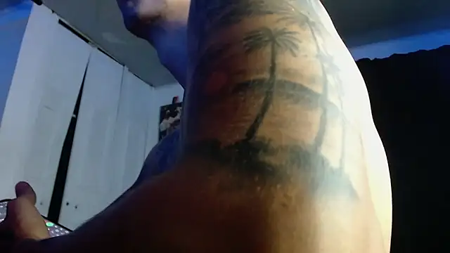 Adam_Hudsond's Live XXX Chat