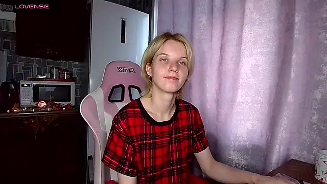 Madelaineses' Live XXX Chat