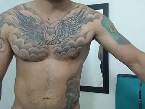 Xanderrt – Naživo XXX chat