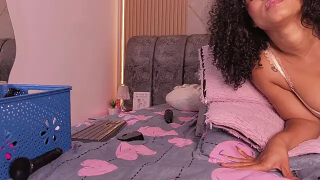 Czat XXX na żywo – naia_blessed