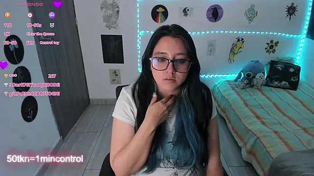 Chat XXX en directo de Cherry_blush_