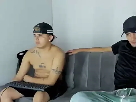 Charlie_Scorpion Chat XXX live