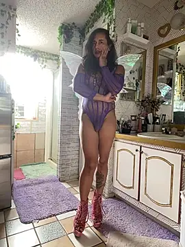 TranSexualJade95 élő XXX-chatje