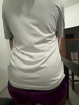 BonnyMolhada 라이브 XXX 채팅