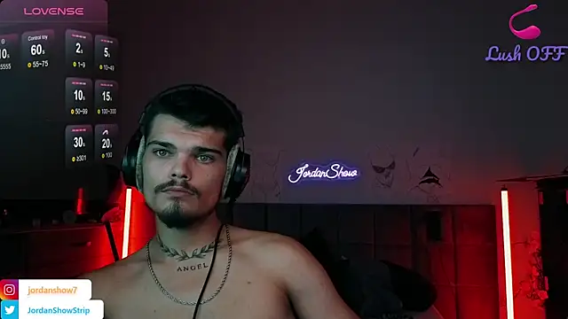 JordanShow élő XXX-chatje