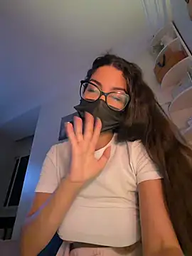 IRIS-GIRLn Live XXX chat