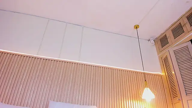 NahimiThompson: απευθείας συνομιλία ΧΧΧ