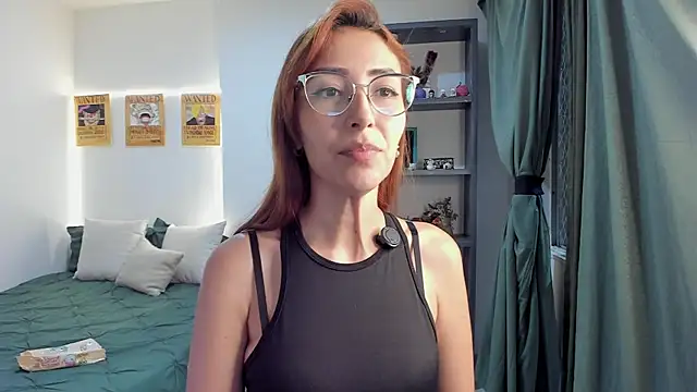 AriaRowenn Chat XXX in diretta