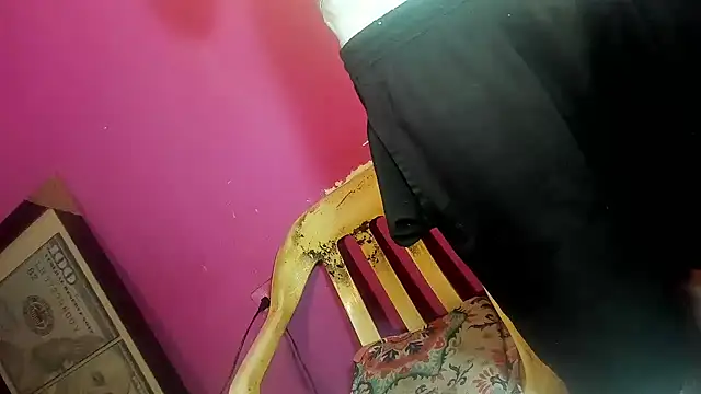 Sissywhite7 XXX чат на живо