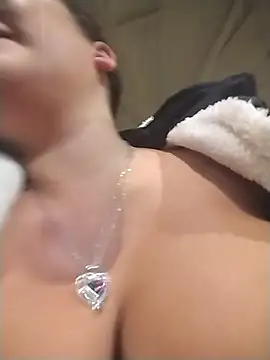 Czat XXX na żywo – You-sexy-starr