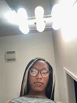 xouniq's Webcam Show