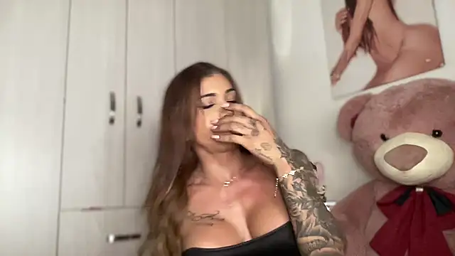 Danielanavarro_777's Live XXX Chat
