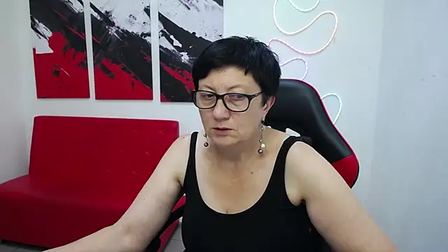 EmilyL0ve Live XXX-chat