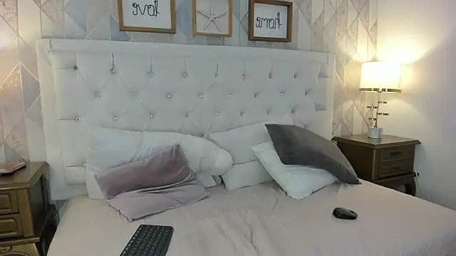 kloe_kielarn Live XXX chat